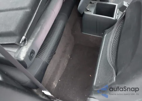 2008 Hyundai Tiburon Gs z USA, uszkodzony, nr VIN KMHHM66D08U268552